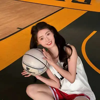 贾彤